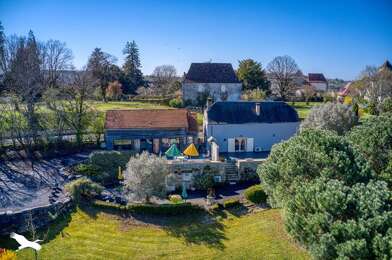 Maison 6 pièces 396112 €
