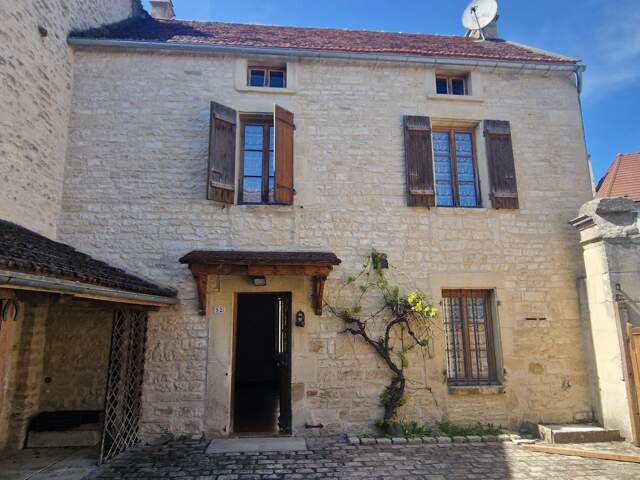 Vente Maison de village 5 pièces — photo du bien