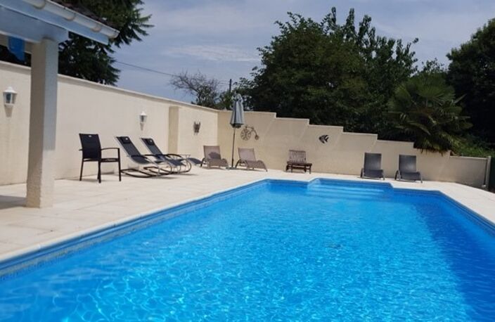 Vente maison 6 pièces 99 m² Montguyon (17270) — photo 3