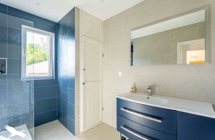 Vente maison 6 pièces 99 m² Montguyon (17270) — photo 4