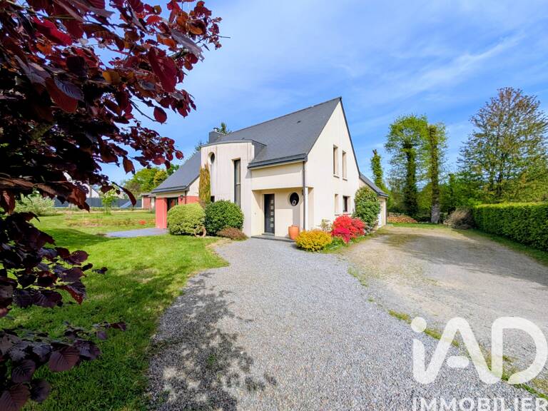 Vente Maison/villa 8 pièces — photo 1