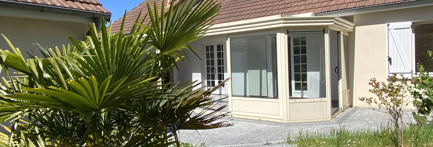 Maison 5 Pièces 127 m² à vendre à Semoy (45400)