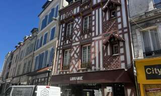 Immeuble   m² à vendre à Meulan-en-Yvelines (78250)