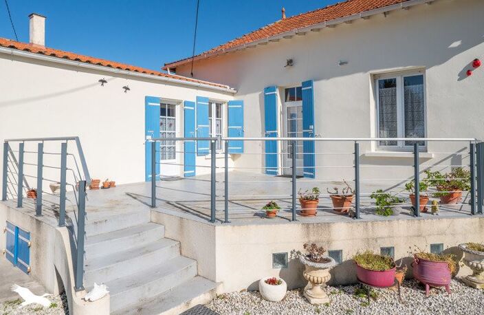 Maison de bourg de 4 pièces principales — photo 2