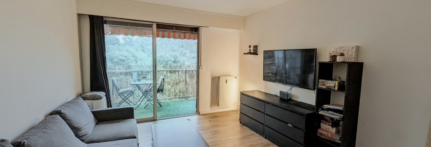 Appartement 1 Pièce 23 m² à vendre à Peymeinade (06530)