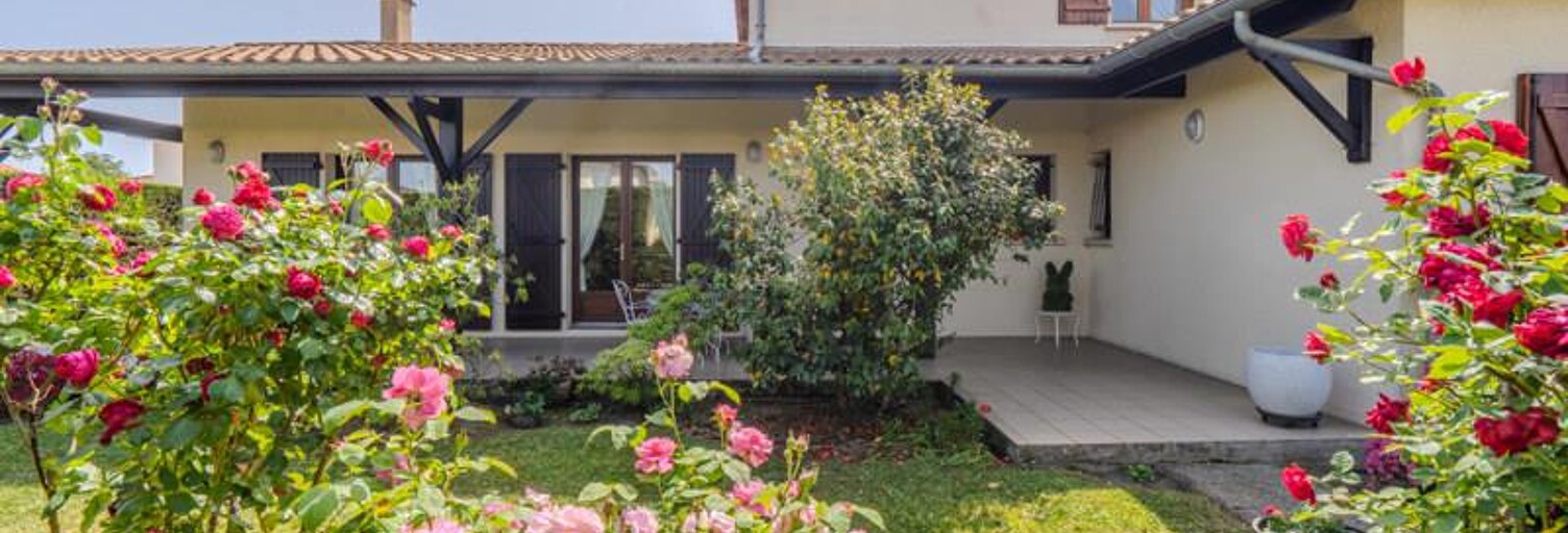 Maison 9 Pièces 219 m² à vendre à Eysines (33320)
