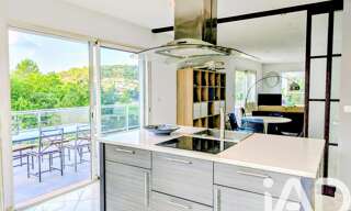 Maison 8 Pièces 230 m² à vendre à Cabasse (83340)