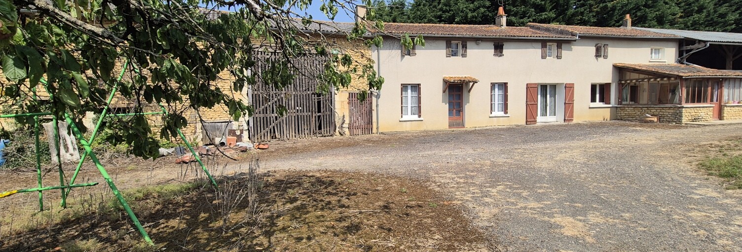Maison 4 Pièces 120 m² à vendre à Pas-de-Jeu (79100)
