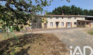 Maison 4 Pièces 120 m² à vendre à Pas-de-Jeu (79100)