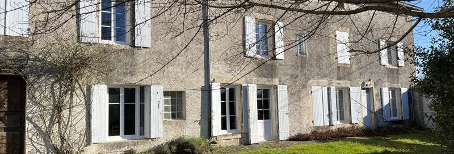 Maison 9 Pièces 333 m² à vendre à Melle (79500)