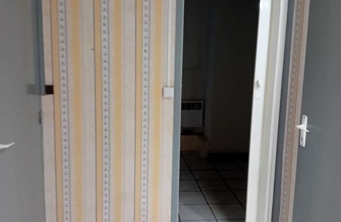 Vente Boutique/Local commercial 30 m&sup2; — photo 4