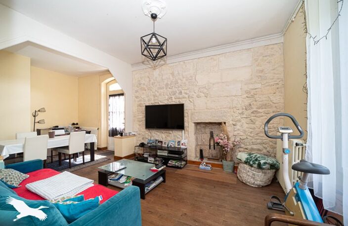 Maison en pierre de 5 pièces principales — photo 2