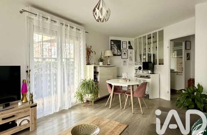 Vente Appartement 3 pièces — photo 2