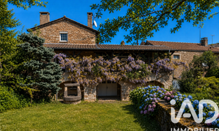 Maison 5 Pièces 175 m² à vendre à La Roche-Vineuse (71960)