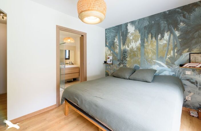 Contemporaine de 8 pièces principales — photo 4