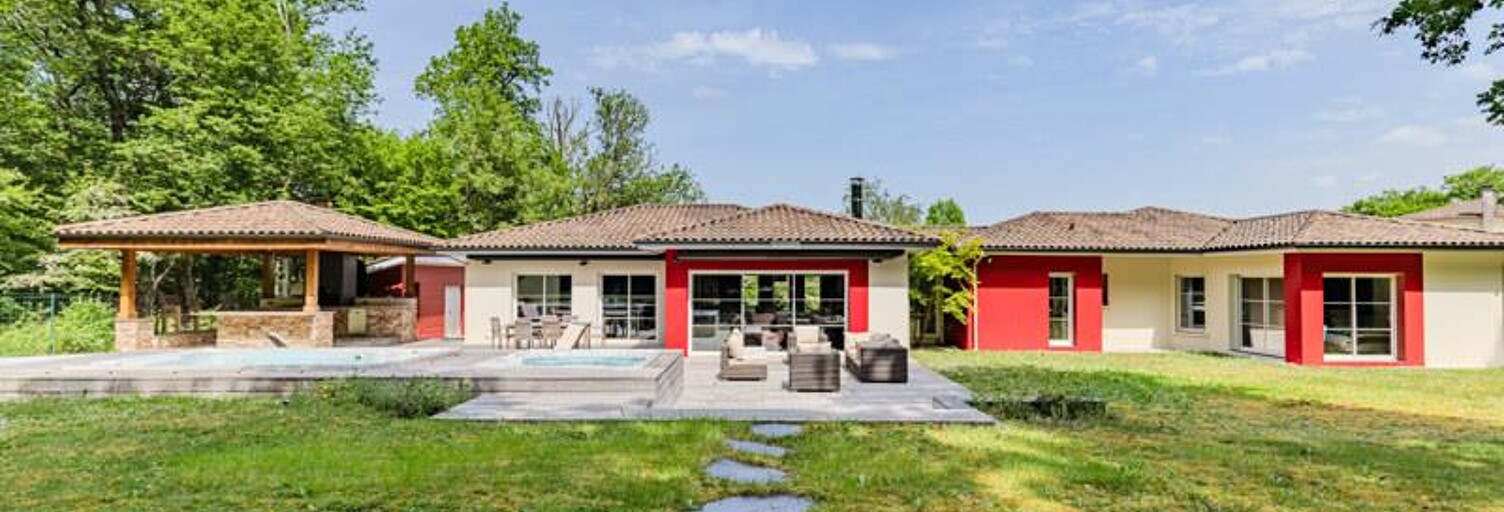 Maison 6 Pièces 195 m² à vendre à Fargues-Saint-Hilaire (33370)