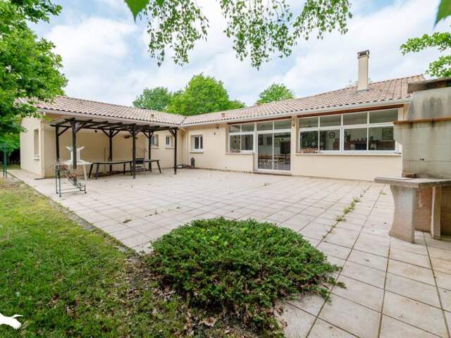 Contemporaine de 6 pièces principales — photo du bien