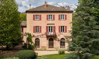 Maison 17 Pièces 550 m² à vendre à Lancié (69220)