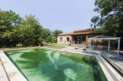 Maison 5 pièces 549000 €
