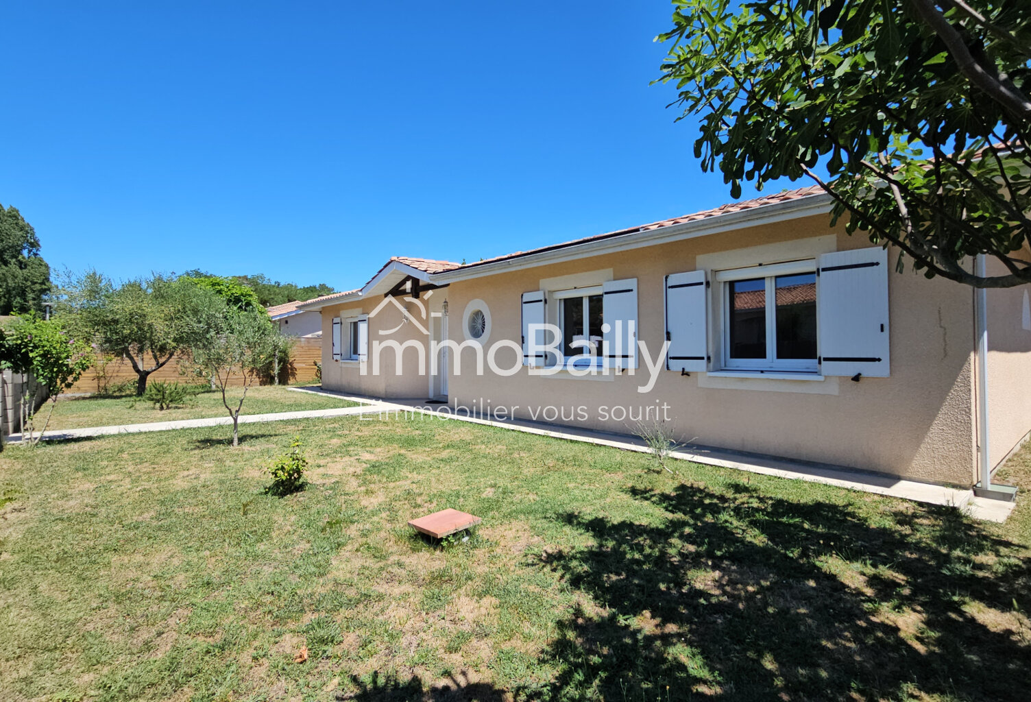 Maison 4 chambres avec grand jardin au calme — photo 1