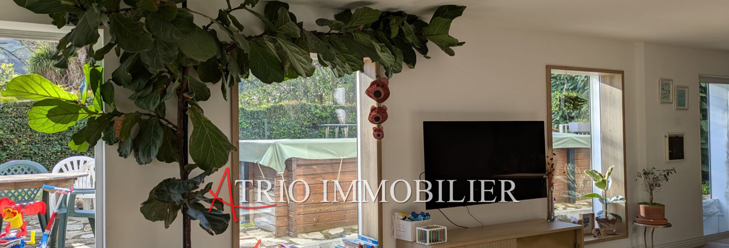 Maison 6 Pièces 133 m² à louer à Cagnes-sur-Mer (06800)