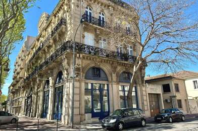 Commerce  300000 €