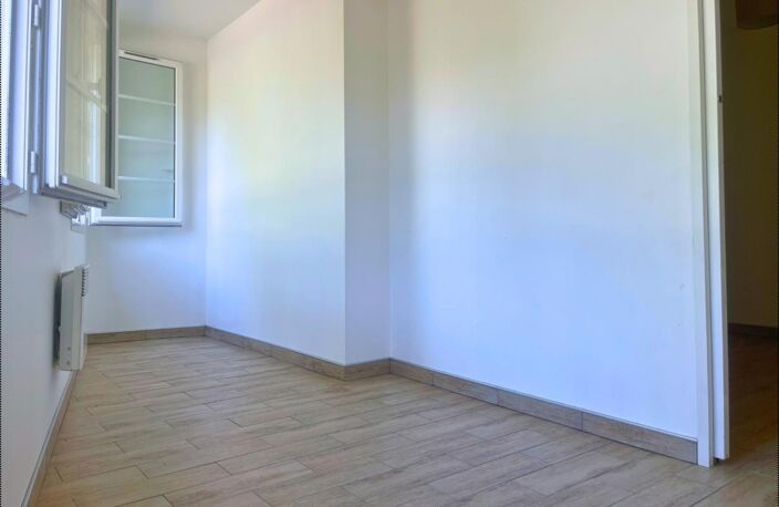 SEIGNOSSE (40150) – Appartement 3 pièces entre océan, lac et golf — photo 4