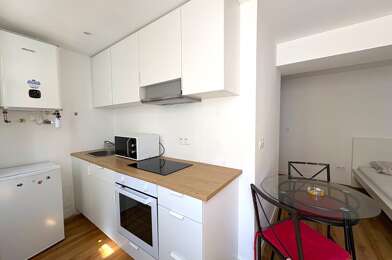 Appartement 1 pièces 450 €