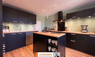Maison 8 Pièces 181 m² à vendre à Wassy (52130)