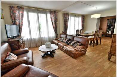 Appartement 5 pièces 106000 €