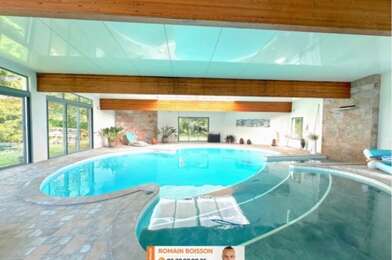 Maison 8 pièces 399000 €