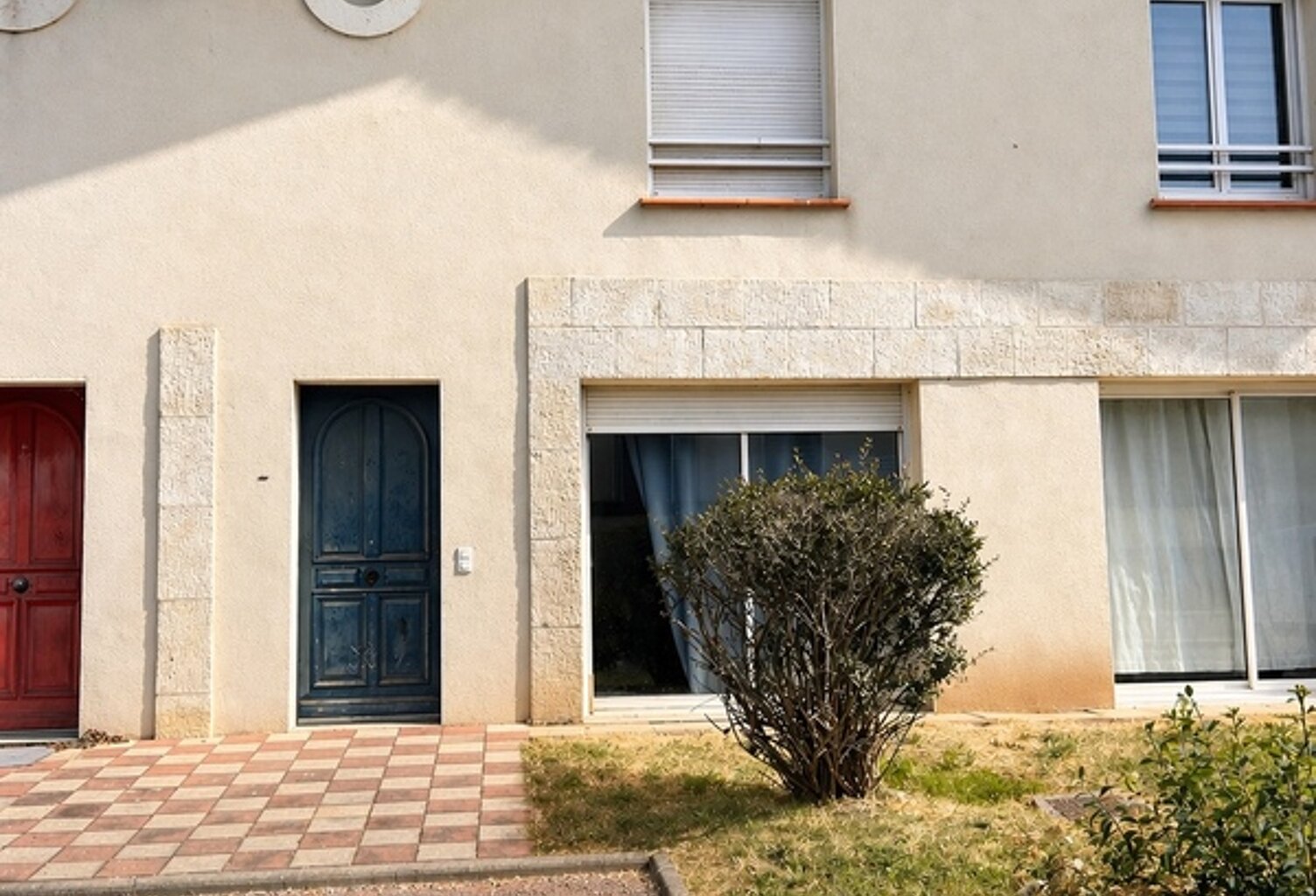 Retour à la Vente - Maison à vendre avec 2 appartements , VILLENEUVE SUR LOT (47) — photo 1