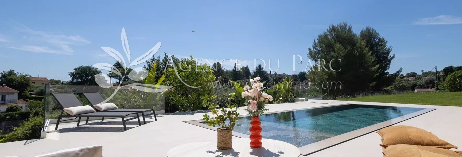 Maison 6 Pièces 220 m² à vendre à Antibes (06600)