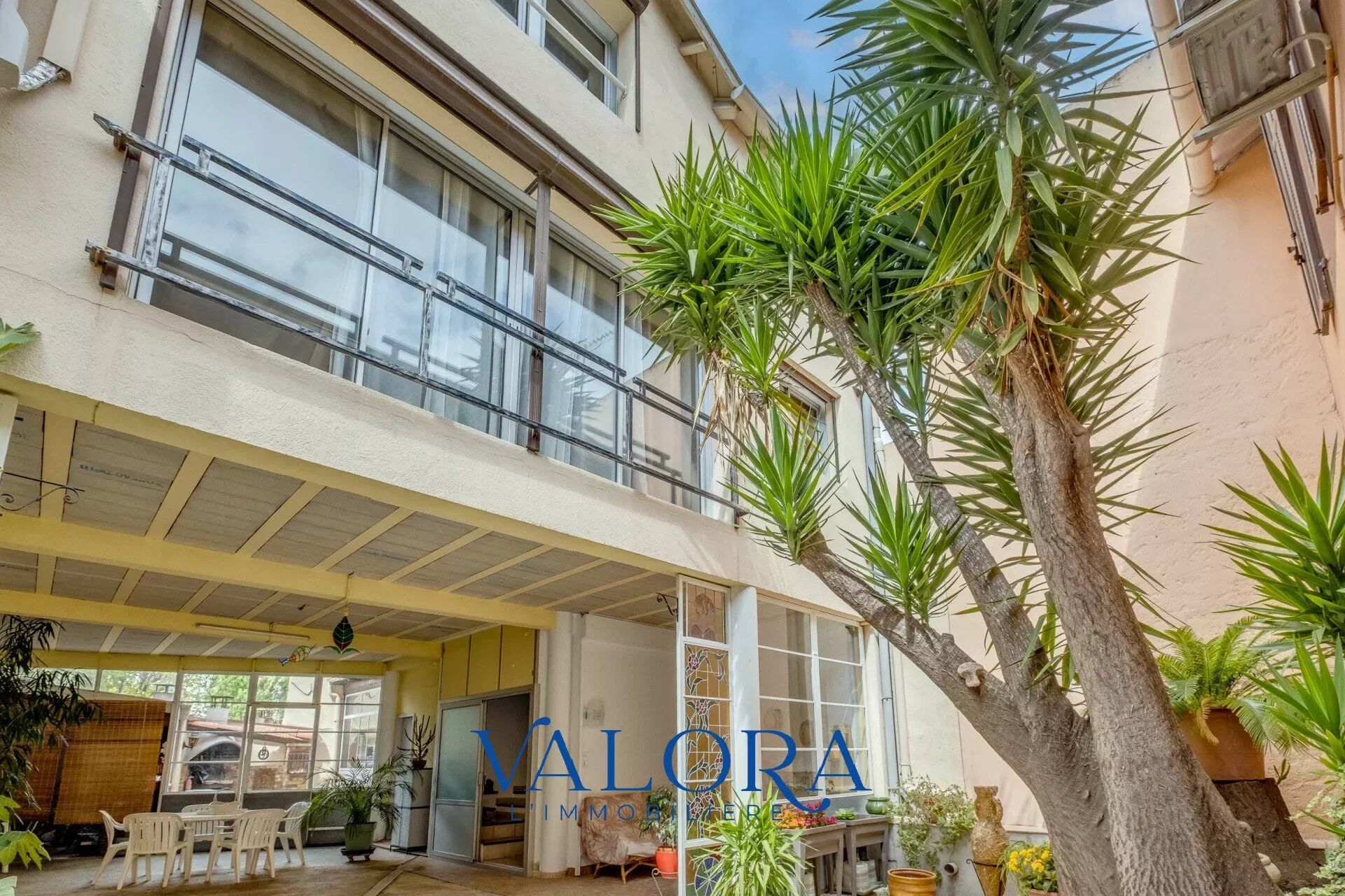 Villa / Maison  T5 à vendre Marseille 8eme 13008