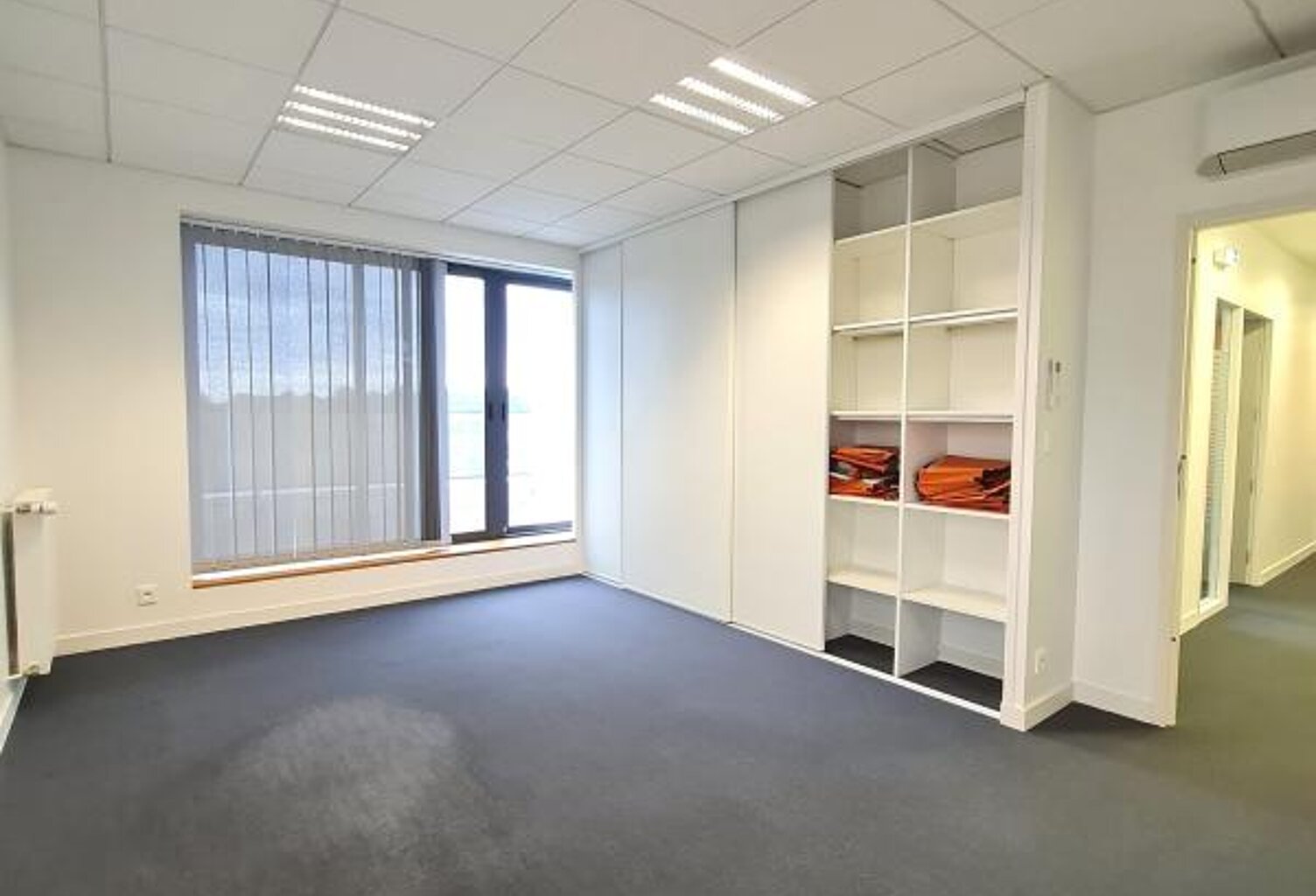 Bureaux 149m² — photo 1
