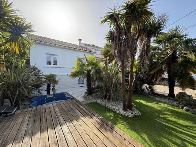 Maison SAINT GEORGES DE DIDONNE AVEC TERRAIN - 800m Plage de Vallieres — photo du bien