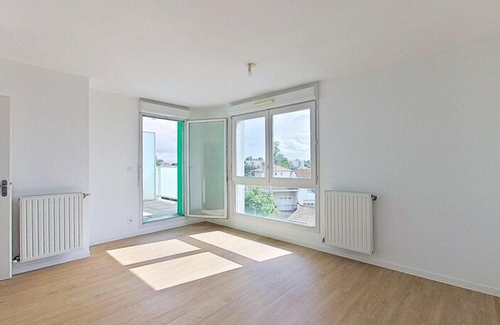 Appartement À Louer - Élégance Suspendue aux Portes de Bordeaux — photo 5