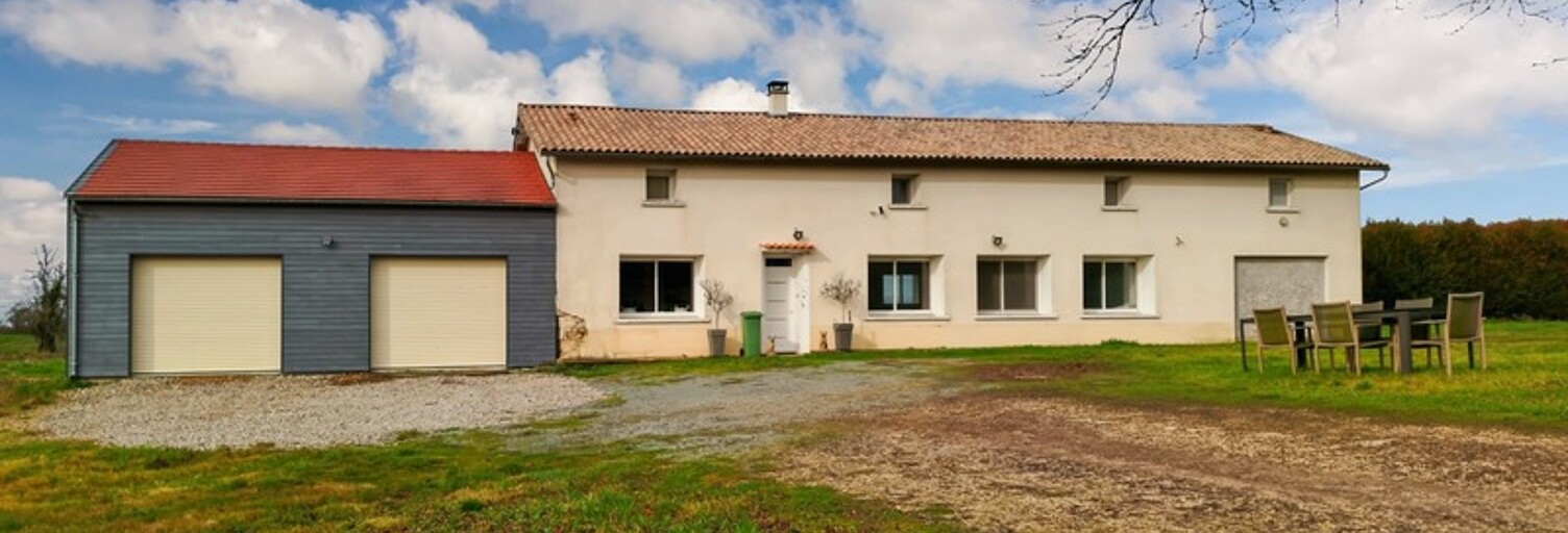 Maison 8 Pièces 243 m² à vendre à Saint-Vincent-la-Châtre (79500)