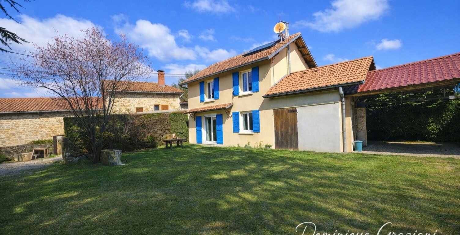 Un havre de paix sur 1500 m² de terrain – charme et tranquillité absolue à Leignecq (42380) — photo 1