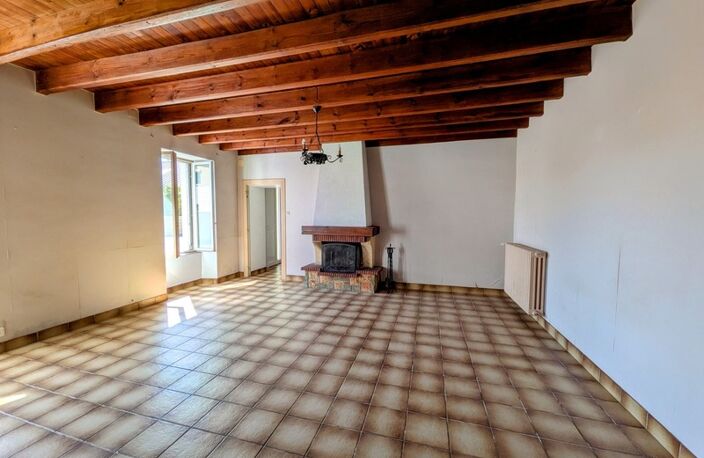 Maison en pierre à vendre 123,7 m² - LES CERQUEUX DE MAULEVRIER (49) — photo 2
