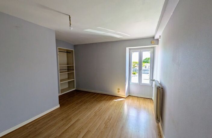 Maison en pierre à vendre 123,7 m² - LES CERQUEUX DE MAULEVRIER (49) — photo 4