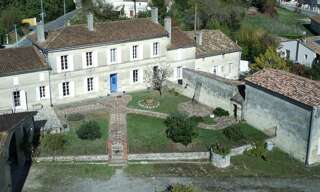 Maison 10 Pièces 318 m² à vendre à Val de Virvée (33240)