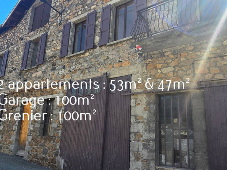 Maison composée de 2 appartements (57 et 43m²) et d'un grand garage de 100m² — photo 1