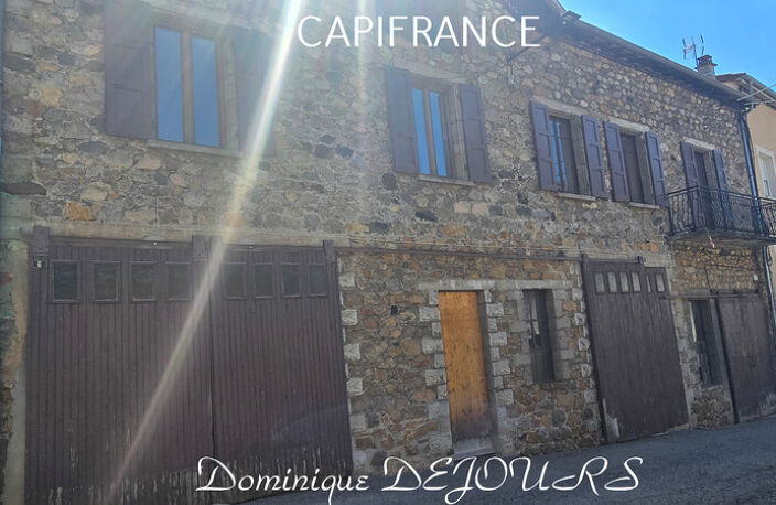 Maison composée de 2 appartements (57 et 43m²) et d'un grand garage de 100m² — photo 2