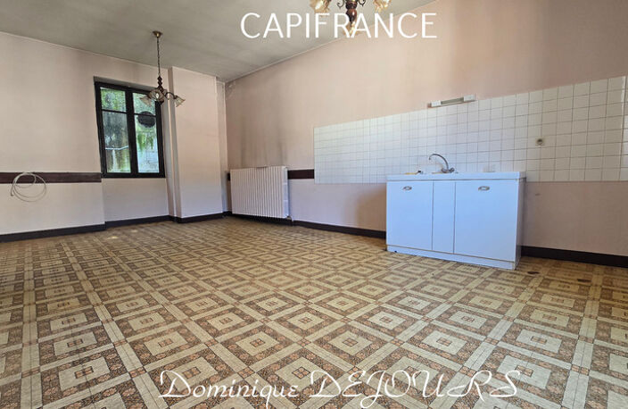Maison composée de 2 appartements (57 et 43m²) et d'un grand garage de 100m² — photo 3