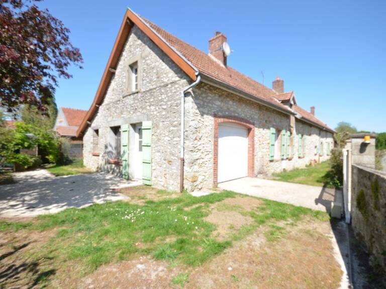 Proche de MONTMIRAIL (51) à vendre charmante longère de 240 m2 — photo 1