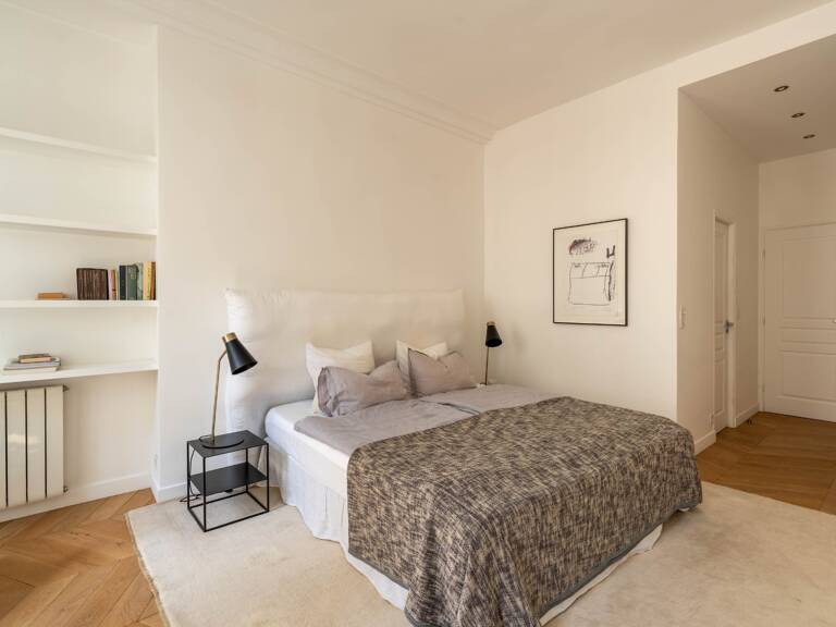 Appartement traversant calme et lumineux Vendôme / Saint-Honoré — photo 1