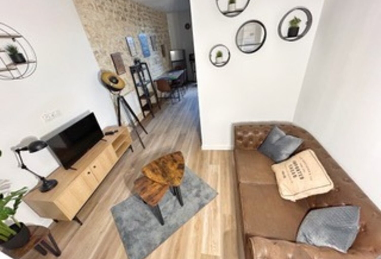 Appartement à vendre 2 pièces JONZAC (17) — photo 1
