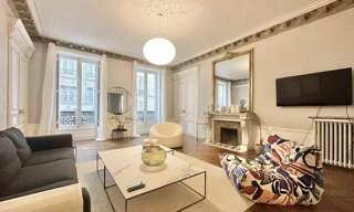 Appartement 6 Pièces 200 m² à louer à Paris 8 (75008)