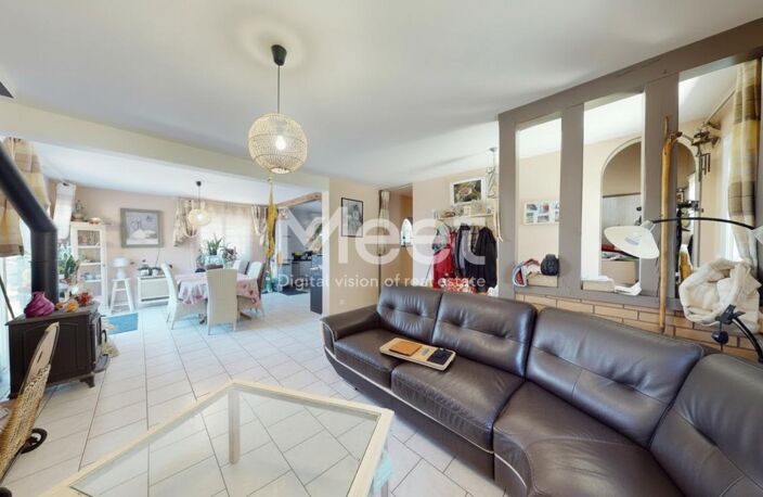 MAISON - 11 PIECES - 8 CHAMBRES - JACUZZI — photo 2